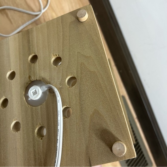 Hakuna Matata Lantern Light Electric Plug In Lion King White Disney - Picture 6 of 7